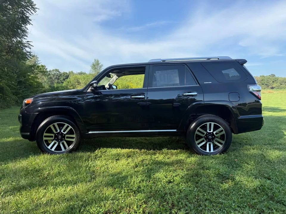 2019 Toyota 4Runner 5th Gen - Image 3 of 15