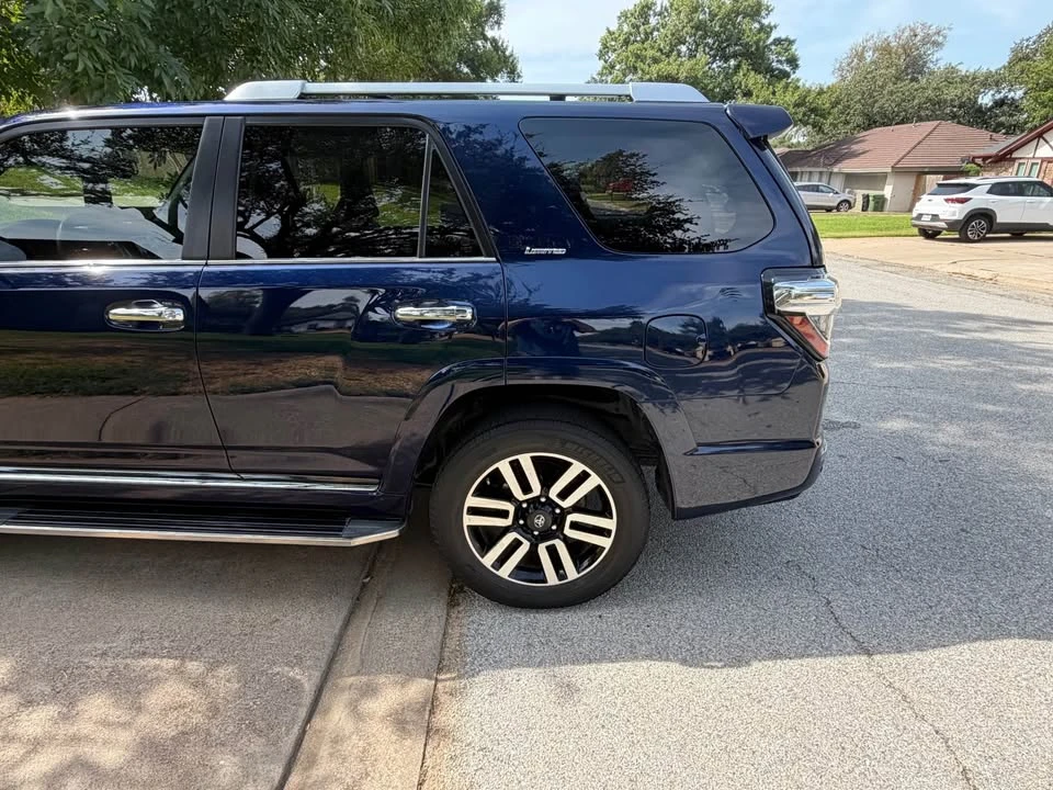 2019 Toyota 4Runner 5th Gen - Image 4 of 20