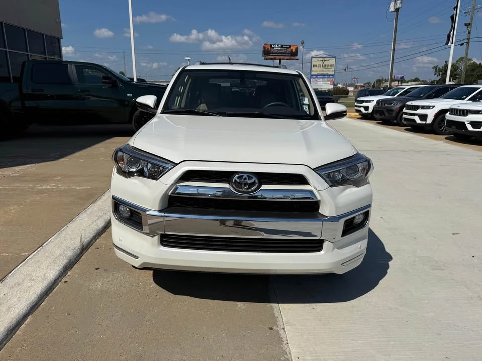 2019 Toyota 4Runner 5th Gen - Image 8 of 16