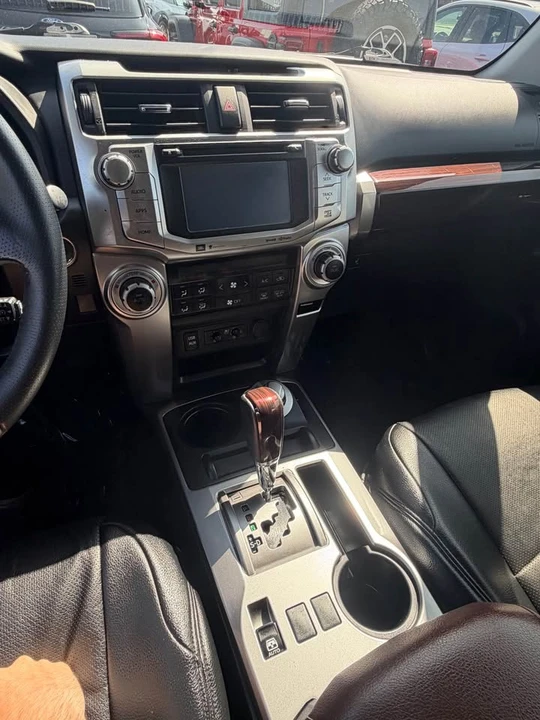 2019 Toyota 4Runner 5th Gen - Image 7 of 9