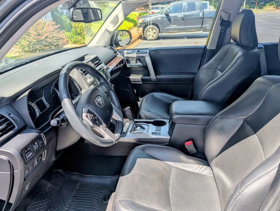 2019 Toyota 4Runner 5th Gen - Image 5 of 10