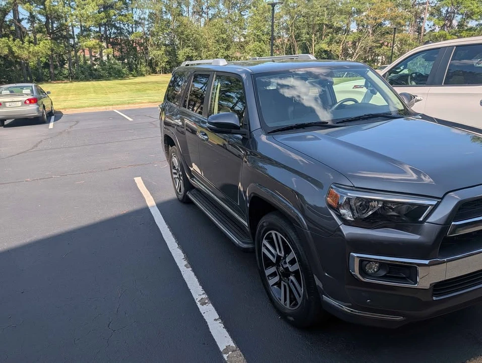 2019 Toyota 4Runner 5th Gen - Image 4 of 10
