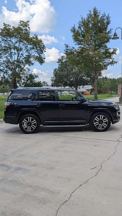 2019 Toyota 4Runner 5th Gen - Image 4 of 14
