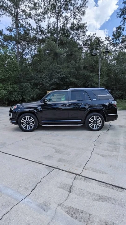 2019 Toyota 4Runner 5th Gen - Image 3 of 14