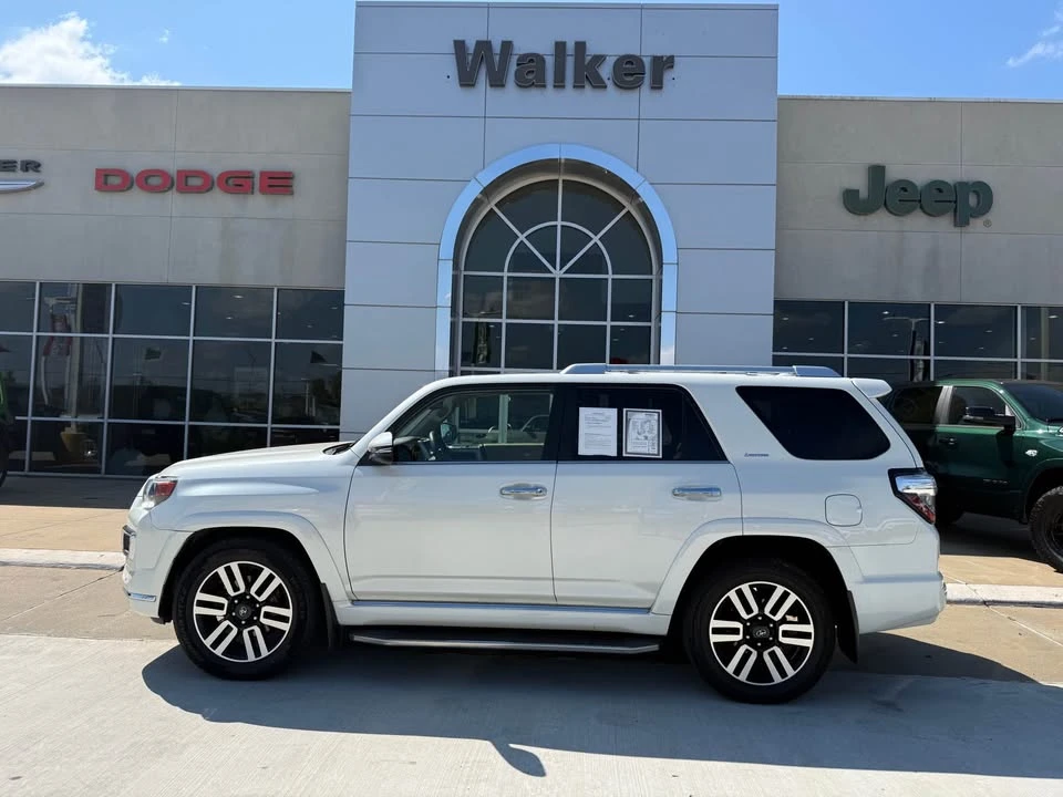 2019 Toyota 4Runner 5th Gen - Image 2 of 16