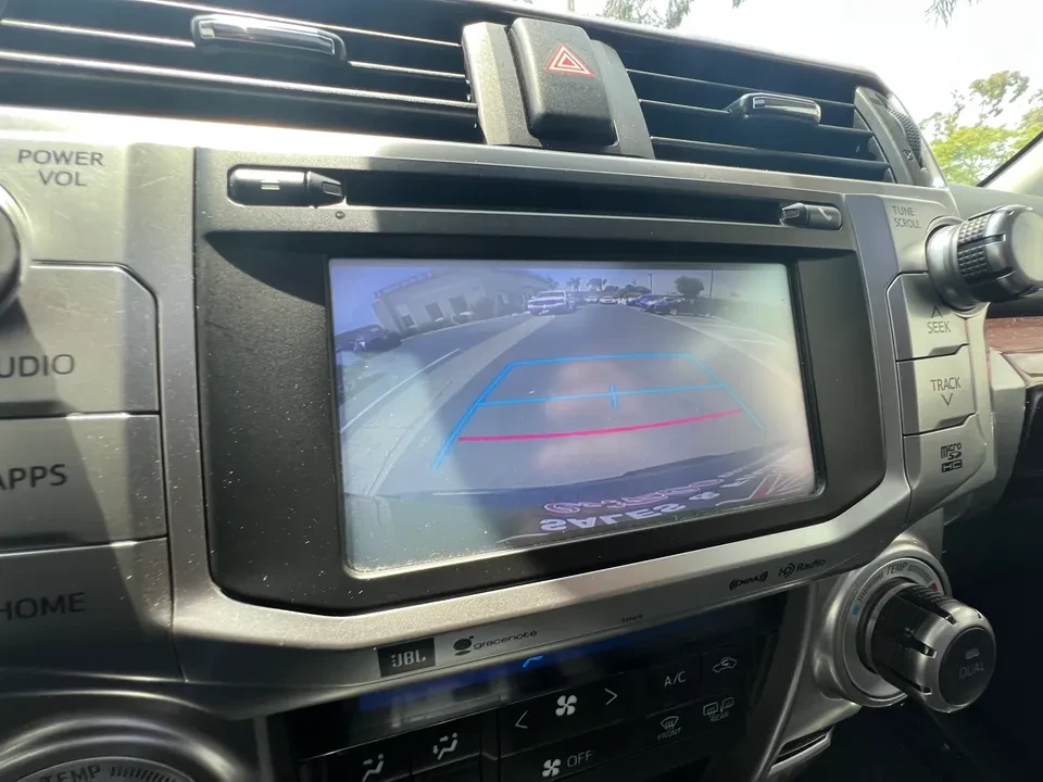 2019 Toyota 4Runner 5th Gen - Image 8 of 18