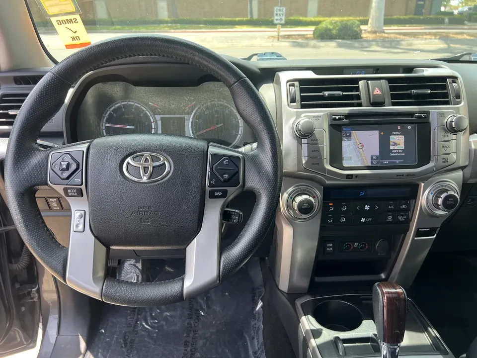 2019 Toyota 4Runner 5th Gen - Image 10 of 18