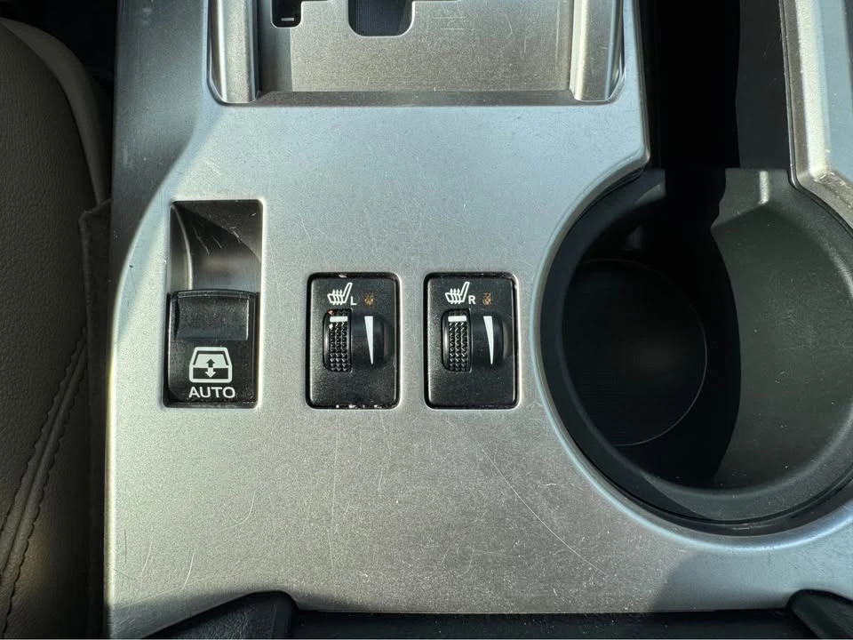 2019 Toyota 4Runner 5th Gen - Image 14 of 18