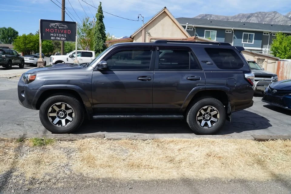 2019 Toyota 4Runner 5th Gen - Image 3 of 20