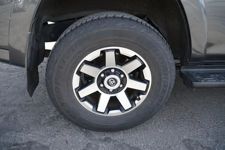 2019 Toyota 4Runner 5th Gen - Image 20 of 20