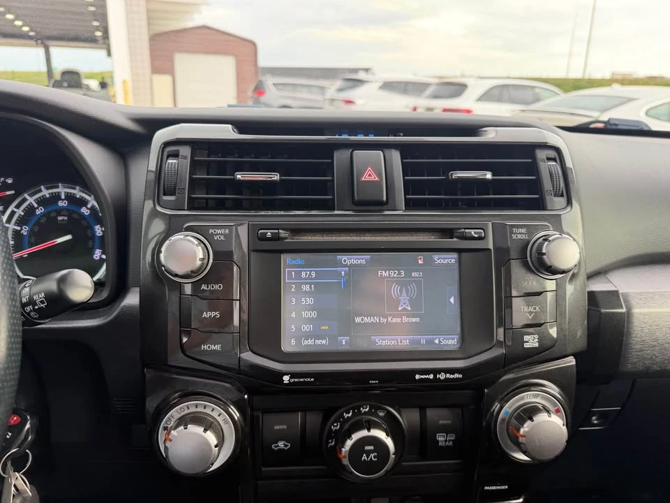 2019 Toyota 4Runner 5th Gen - Image 15 of 18