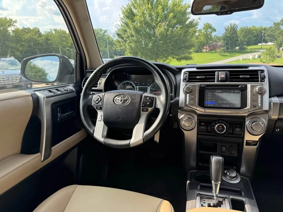 2019 Toyota 4Runner 5th Gen - Image 16 of 18