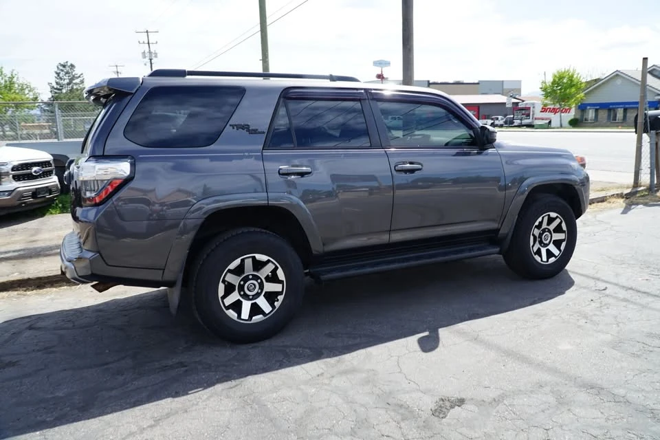 2019 Toyota 4Runner 5th Gen - Image 10 of 20