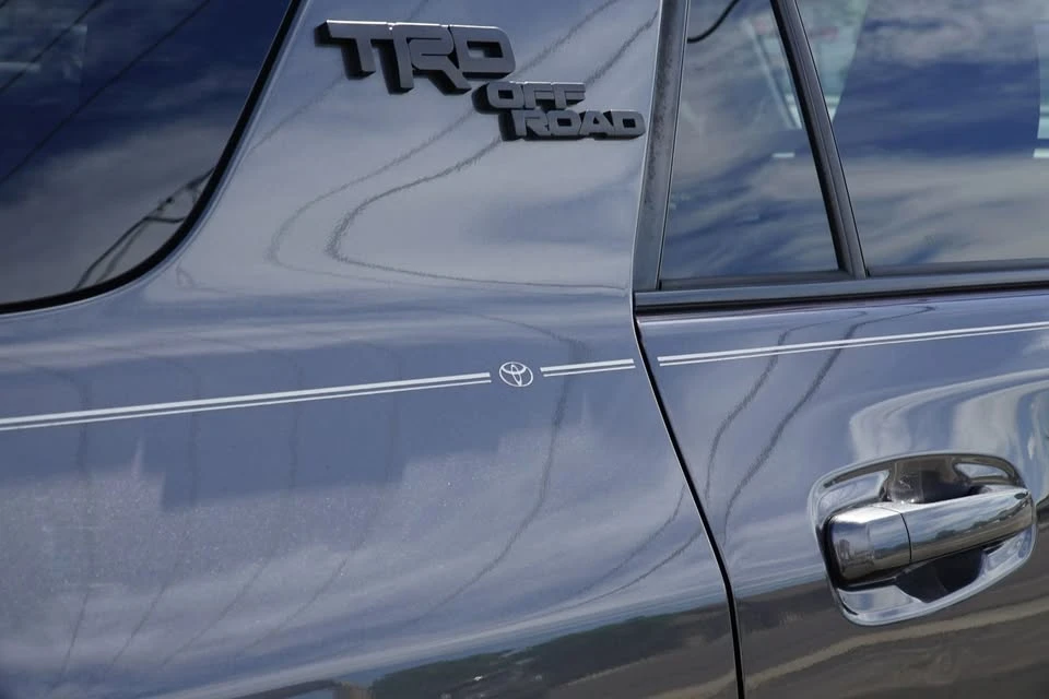 2019 Toyota 4Runner 5th Gen - Image 17 of 20