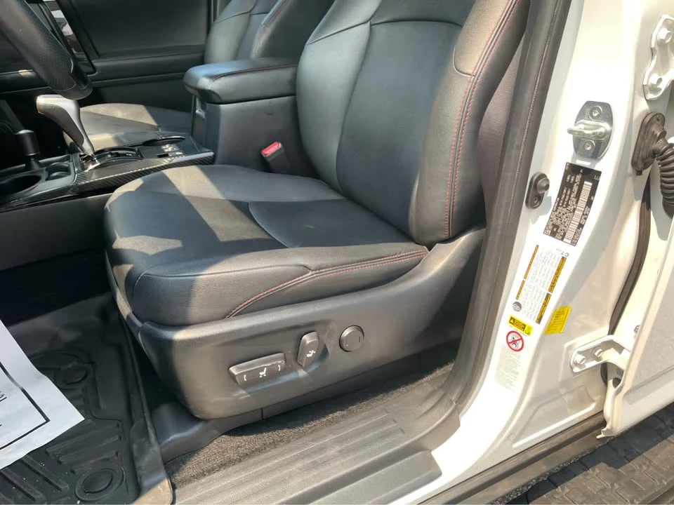 2019 Toyota 4Runner 5th Gen - Image 7 of 17
