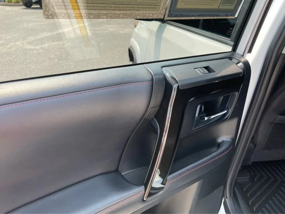 2019 Toyota 4Runner 5th Gen - Image 14 of 17