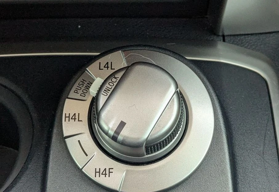 2019 Toyota 4Runner 5th Gen - Image 11 of 20