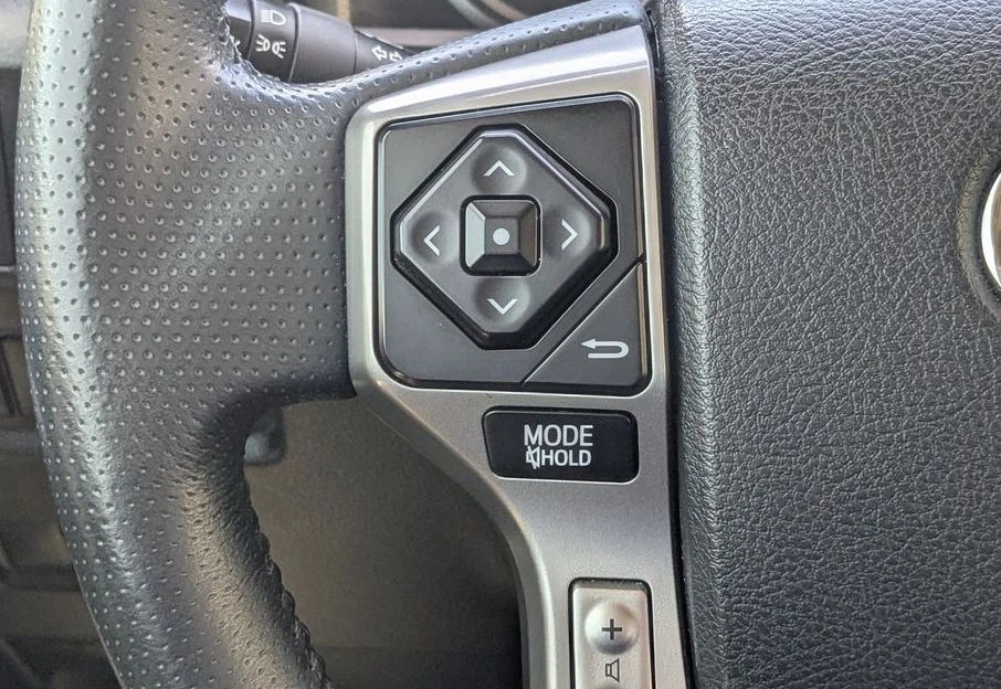 2019 Toyota 4Runner 5th Gen - Image 14 of 20