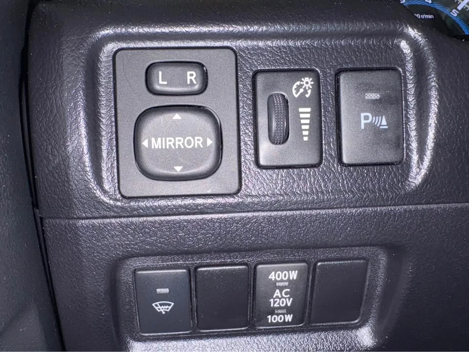 2019 Toyota 4Runner 5th Gen - Image 10 of 13