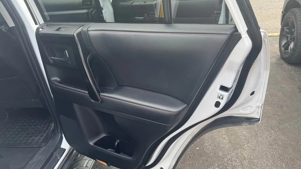 2019 Toyota 4Runner 5th Gen - Image 4 of 5
