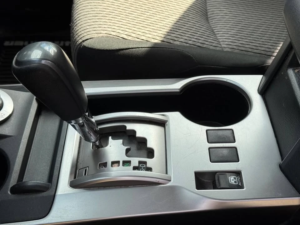 2019 Toyota 4Runner 5th Gen - Image 16 of 20