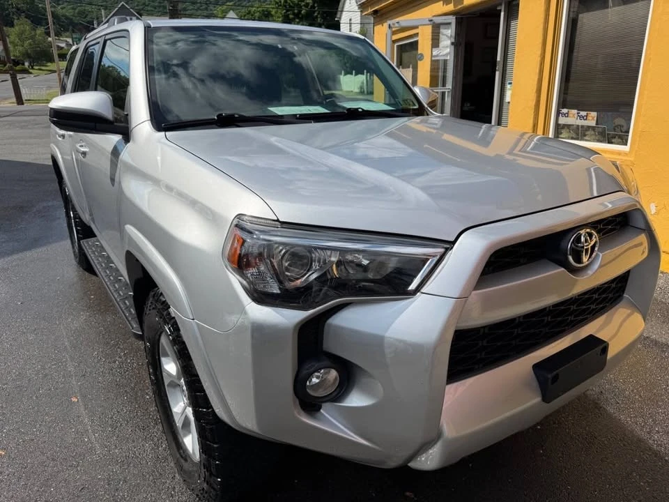 2019 Toyota 4Runner 5th Gen - Image 4 of 20