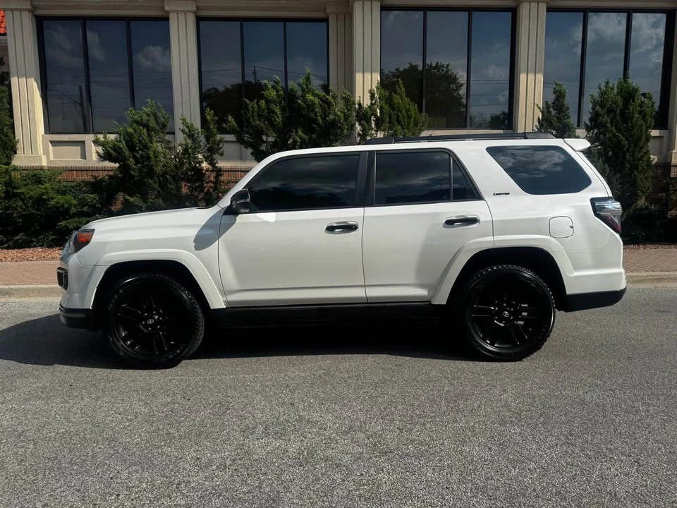 2019 Toyota 4Runner 5th Gen - Image 5 of 12