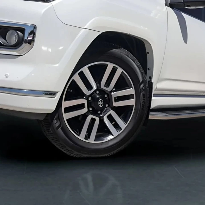 2019 Toyota 4Runner 5th Gen - Image 4 of 16