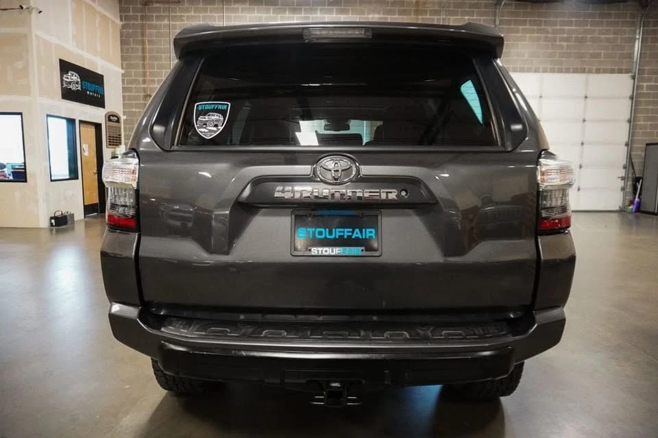2019 Toyota 4Runner 5th Gen - Image 4 of 19