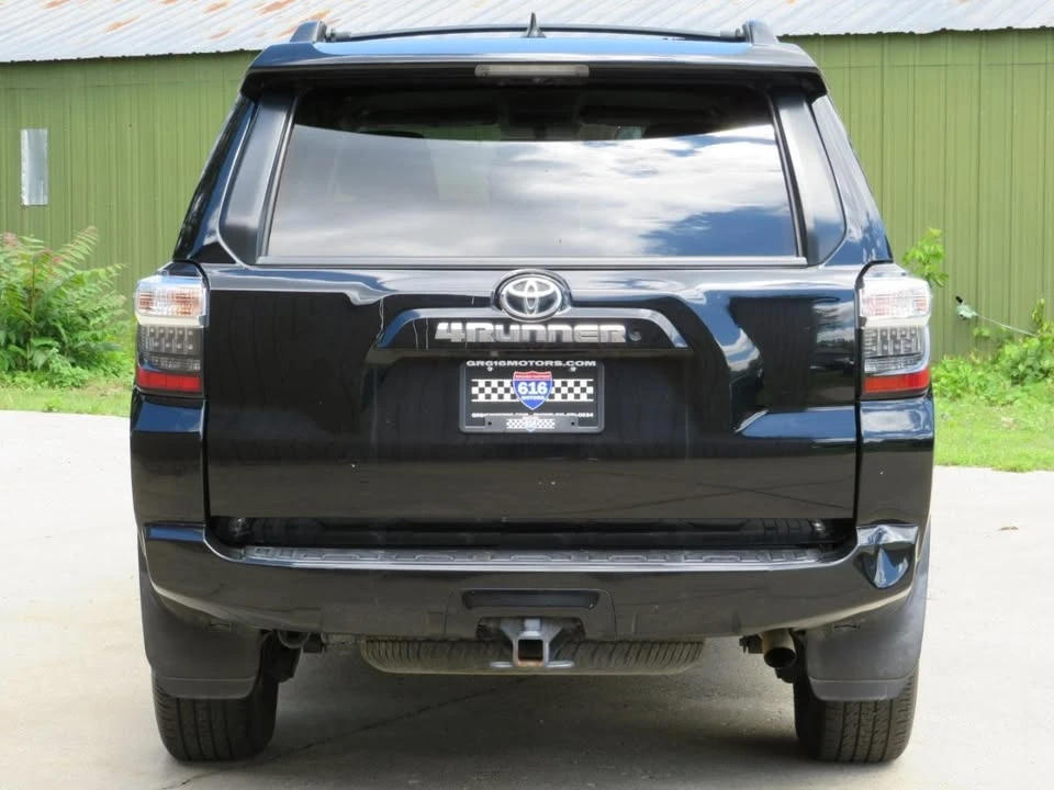 2019 Toyota 4Runner 5th Gen - Image 5 of 11