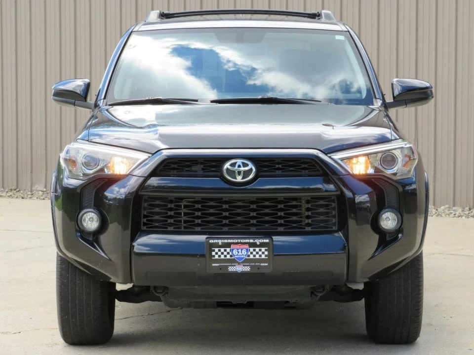 2019 Toyota 4Runner 5th Gen - Image 3 of 11