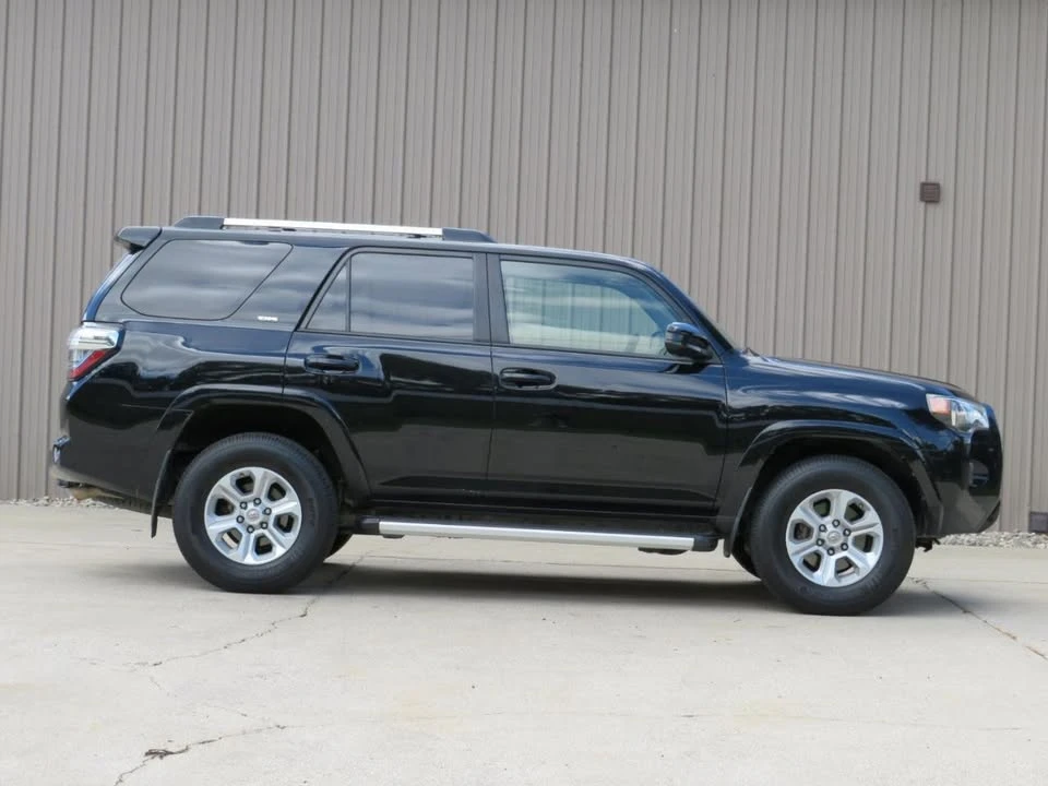 2019 Toyota 4Runner 5th Gen - Image 4 of 11