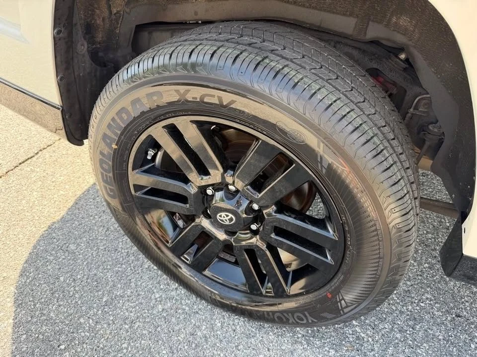 2019 Toyota 4Runner 5th Gen - Image 14 of 20
