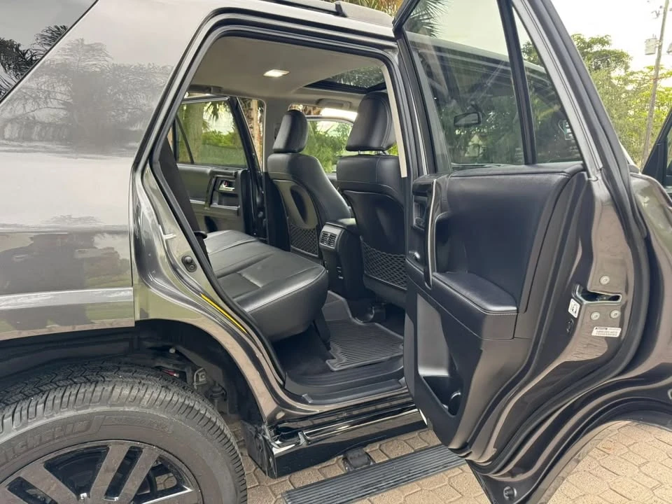 2019 Toyota 4Runner 5th Gen - Image 17 of 20