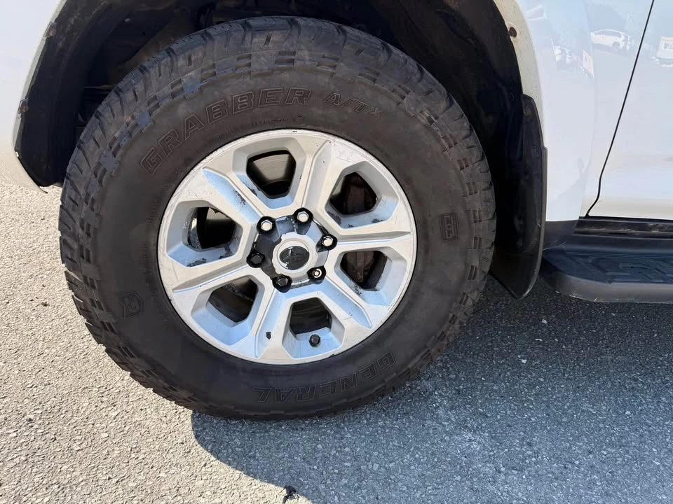 2019 Toyota 4Runner 5th Gen - Image 16 of 16