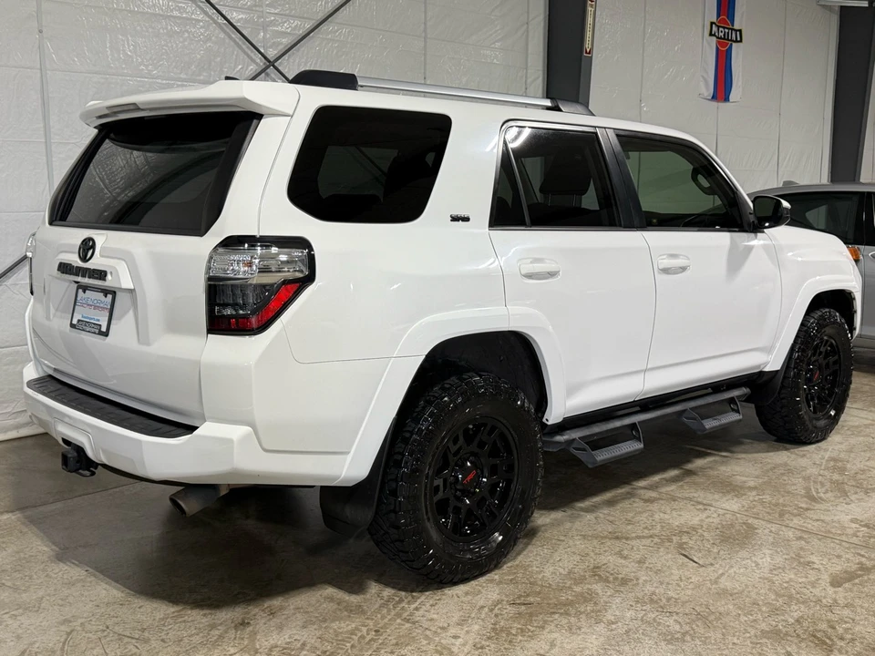 2019 Toyota 4Runner 5th Gen - Image 8 of 21