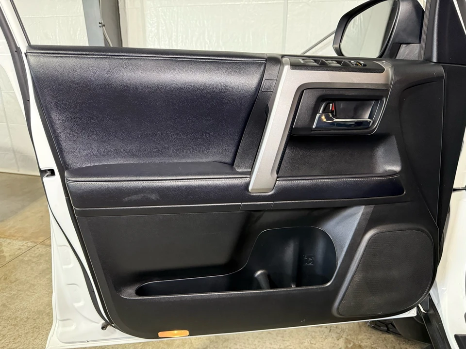 2019 Toyota 4Runner 5th Gen - Image 12 of 21