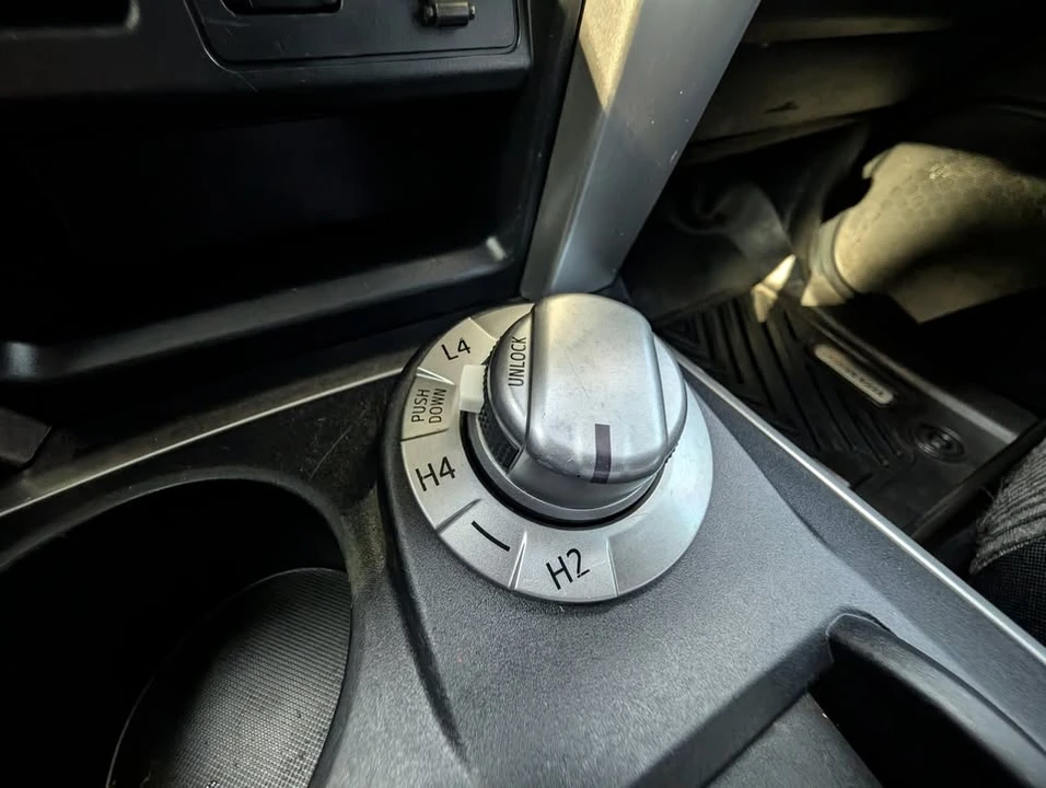 2019 Toyota 4Runner 5th Gen - Image 11 of 20
