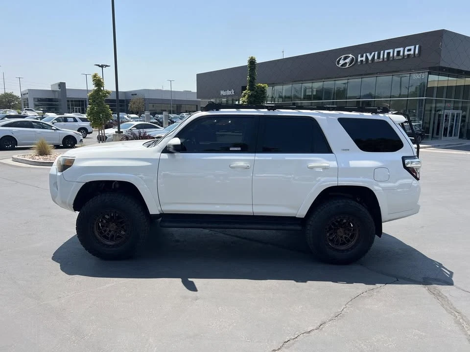 2019 Toyota 4Runner 5th Gen - Image 19 of 19