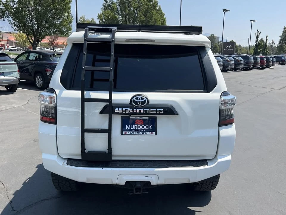 2019 Toyota 4Runner 5th Gen - Image 17 of 19