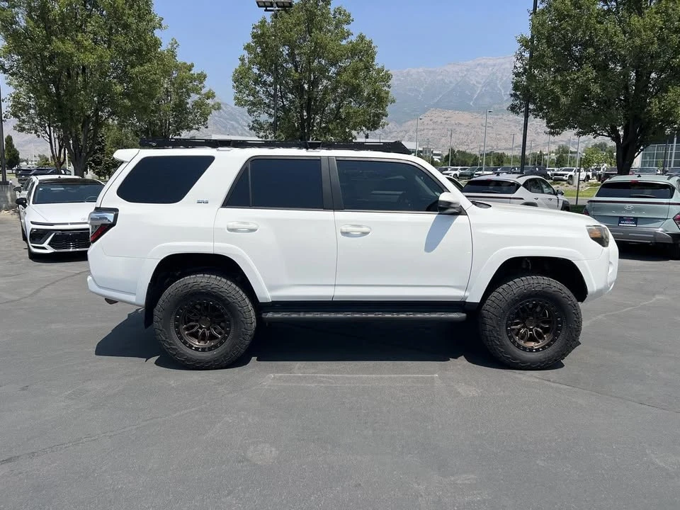 2019 Toyota 4Runner 5th Gen - Image 14 of 19