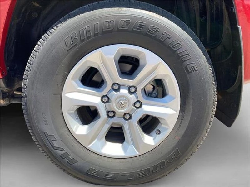2019 Toyota 4Runner 5th Gen - Image 17 of 20
