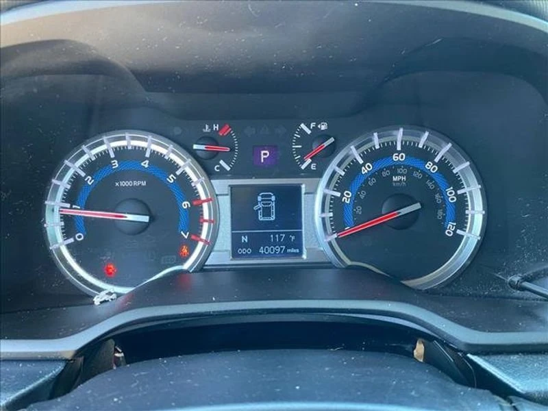 2019 Toyota 4Runner 5th Gen - Image 12 of 20