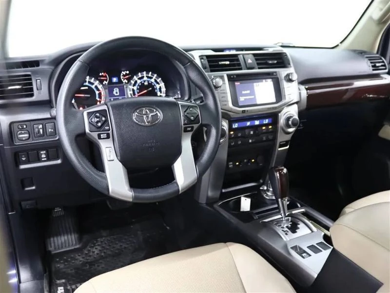 2019 Toyota 4Runner 5th Gen - Image 8 of 12