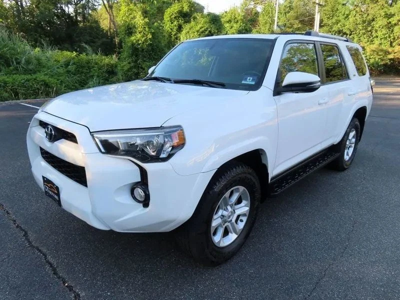 2019 Toyota 4Runner 5th Gen - Image 4 of 12