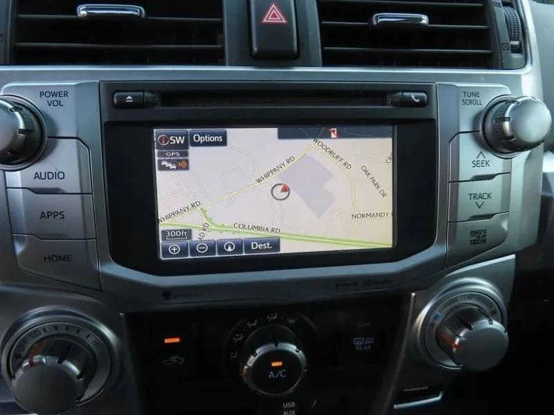 2019 Toyota 4Runner 5th Gen - Image 7 of 12