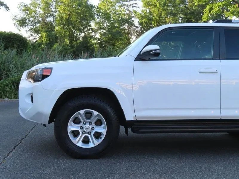 2019 Toyota 4Runner 5th Gen - Image 11 of 12