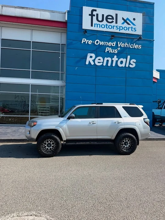 2019 Toyota 4Runner 5th Gen - Image 8 of 17