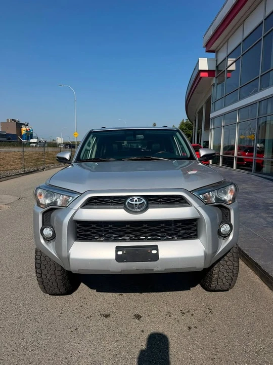 2019 Toyota 4Runner 5th Gen - Image 2 of 17