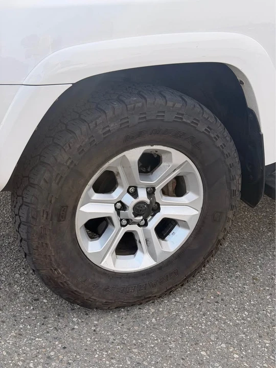 2019 Toyota 4Runner 5th Gen - Image 7 of 15